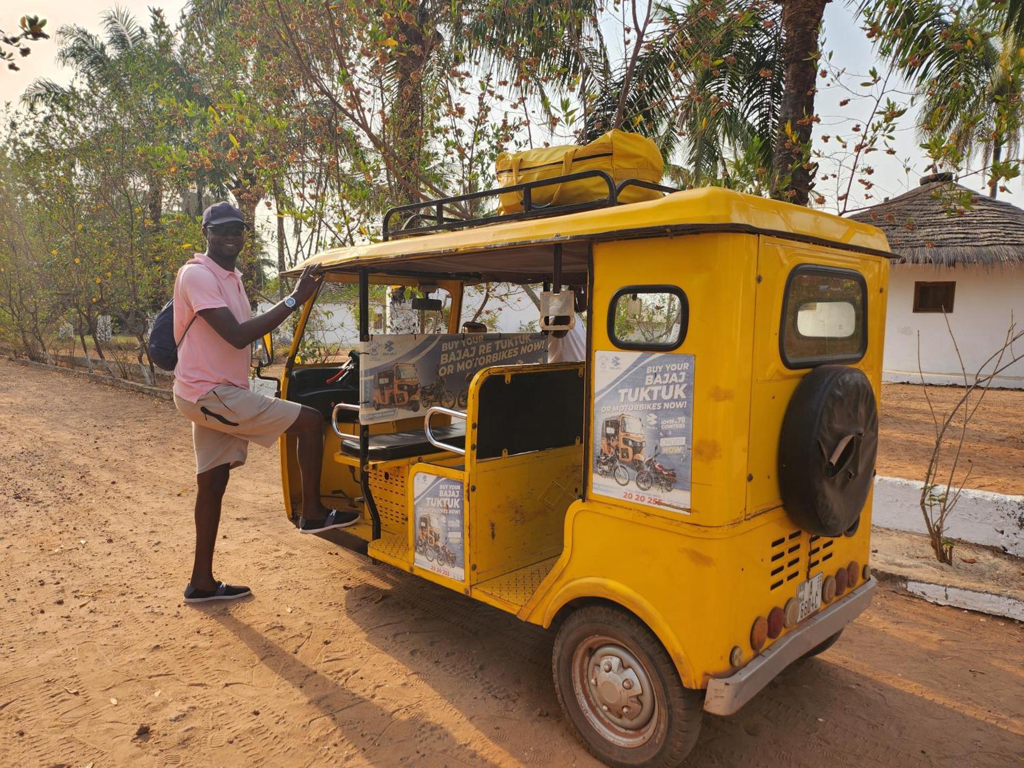 Pombo Kunda Villa Sanyang Esterno foto